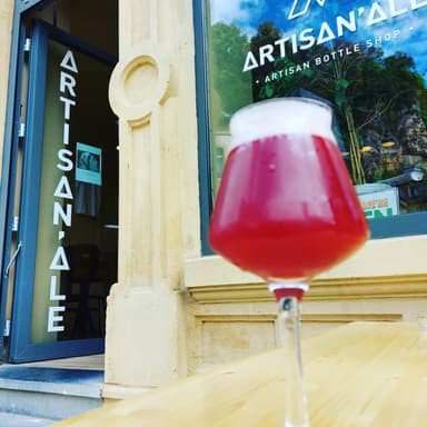 Bars and Pubs in Luxembourg To Drink And Party | Overview and
