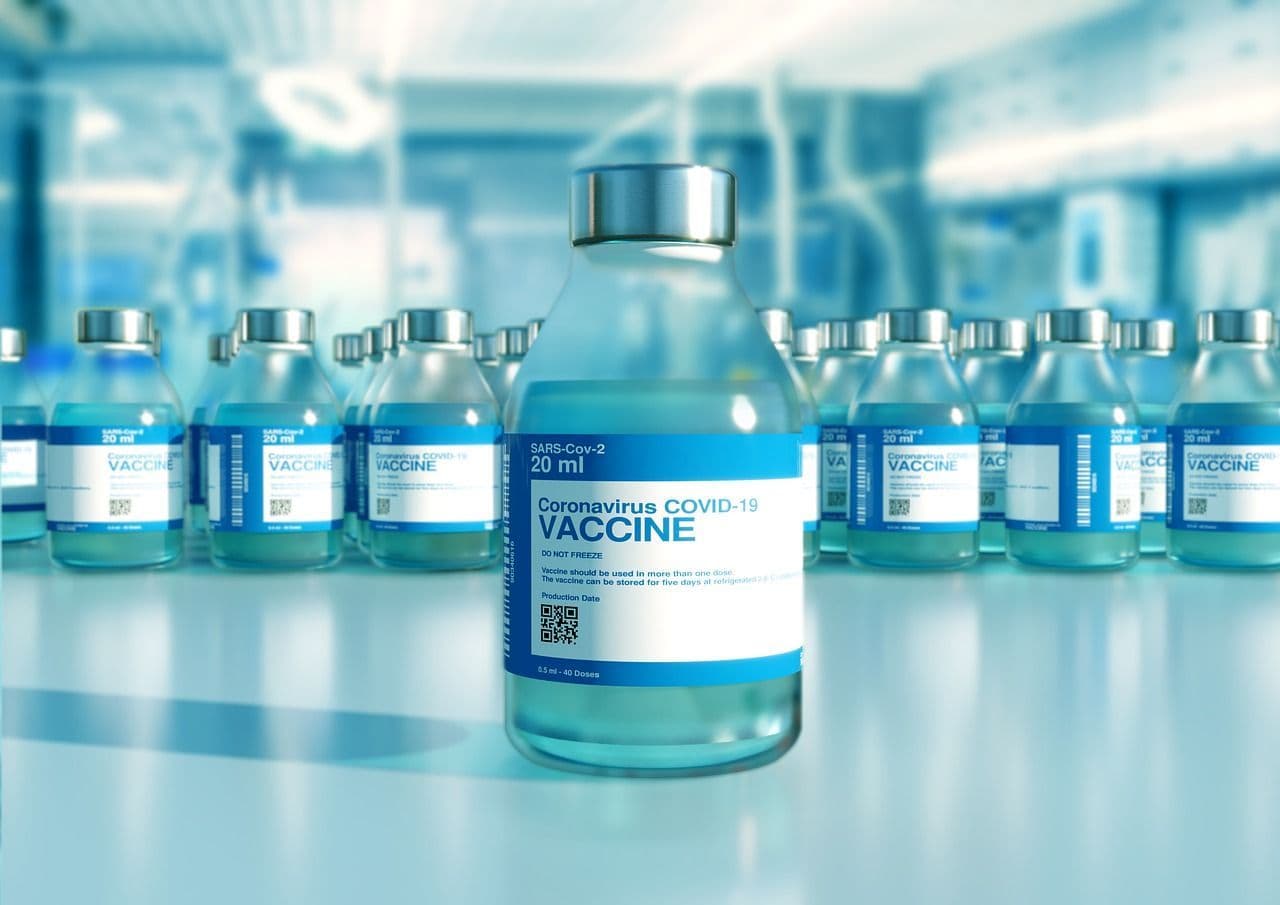Защищает ли Pfizer от нового штамма COVID-19?