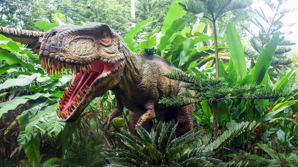 Динозавры захватили площадь Гласис в Люксембурге