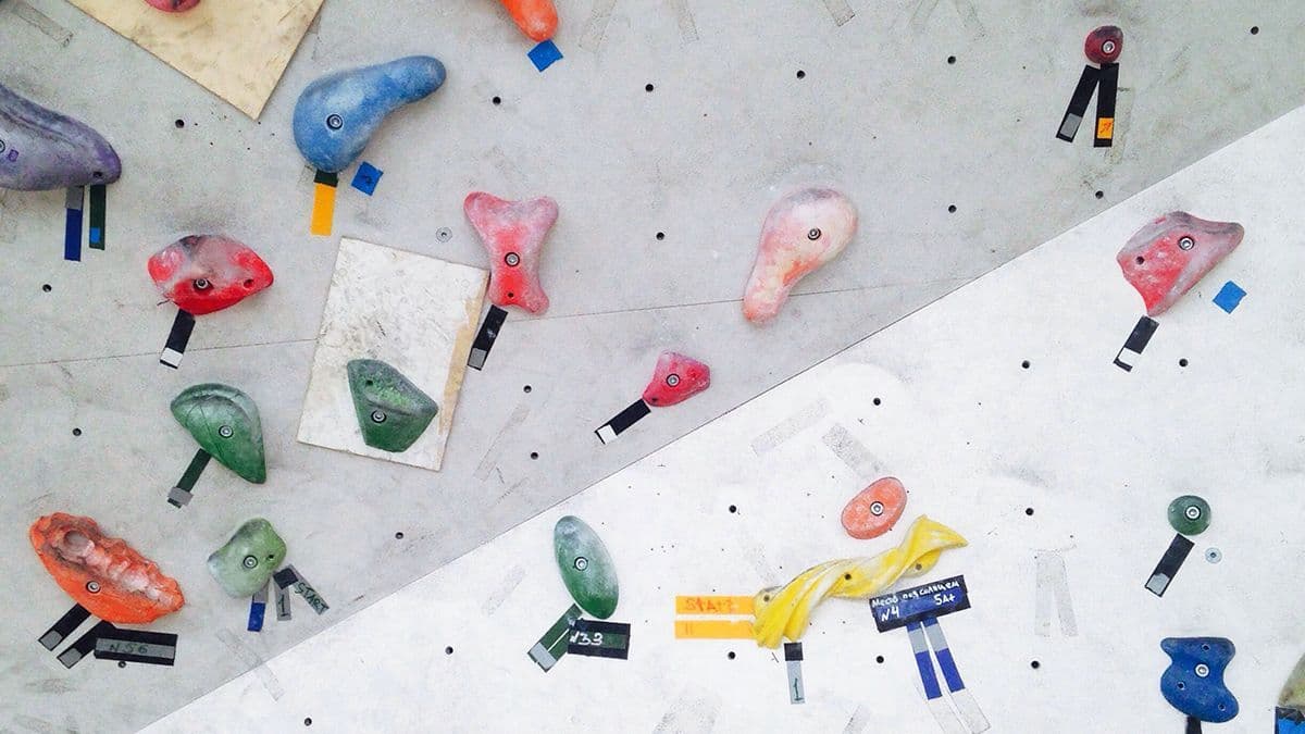 Rock climbing for children 10-12 years old in Echternach