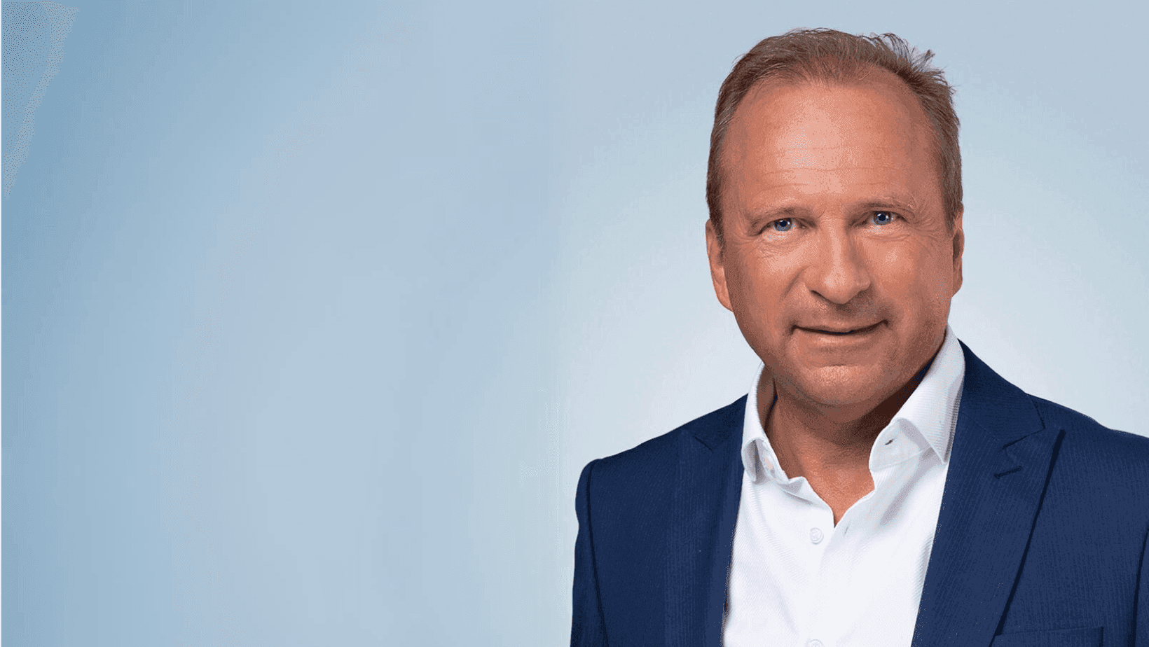 Gilles Roth, Minister for Finance