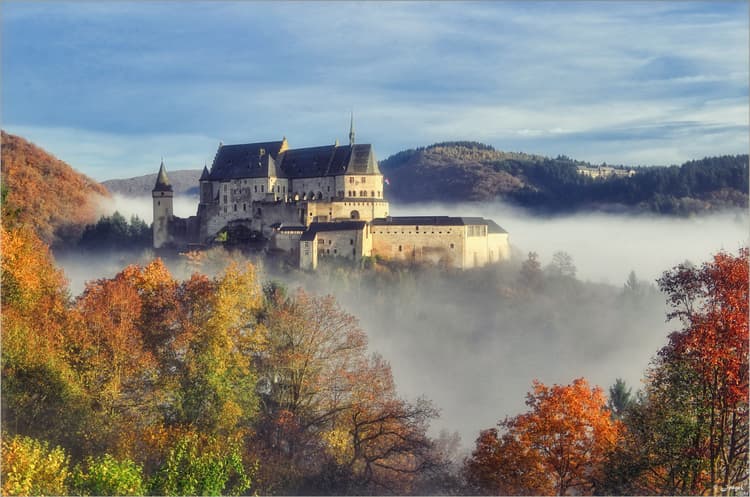 ViandenBurg_autumm-1-von-1-scaled.jpg