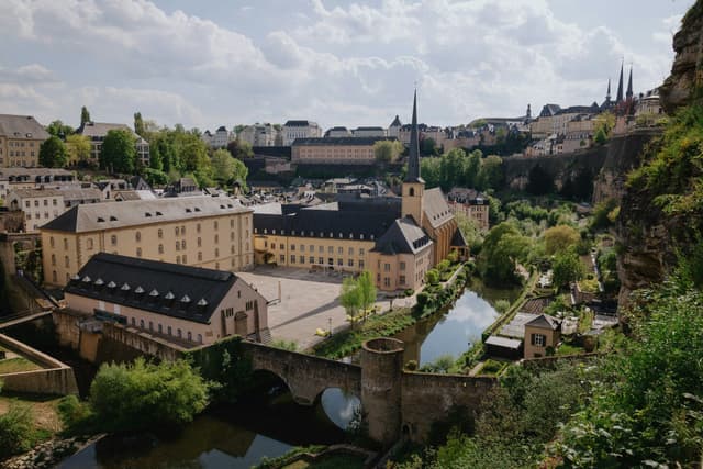 Old Town of Luxembourg: Ville Haute, Grund and their dwellers