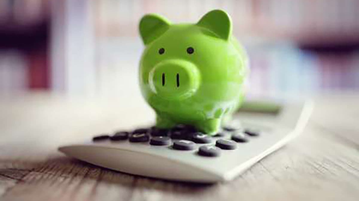 You can apply for minimum wage benefits until October 31