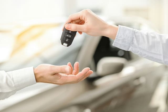 Car Rental in Catania Without Deposit: How to Book Stress-Free