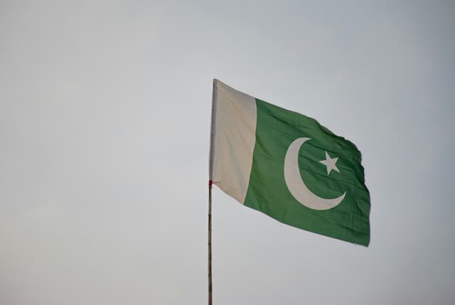 How to obtain a visa to Luxembourg for Pakistani nationals