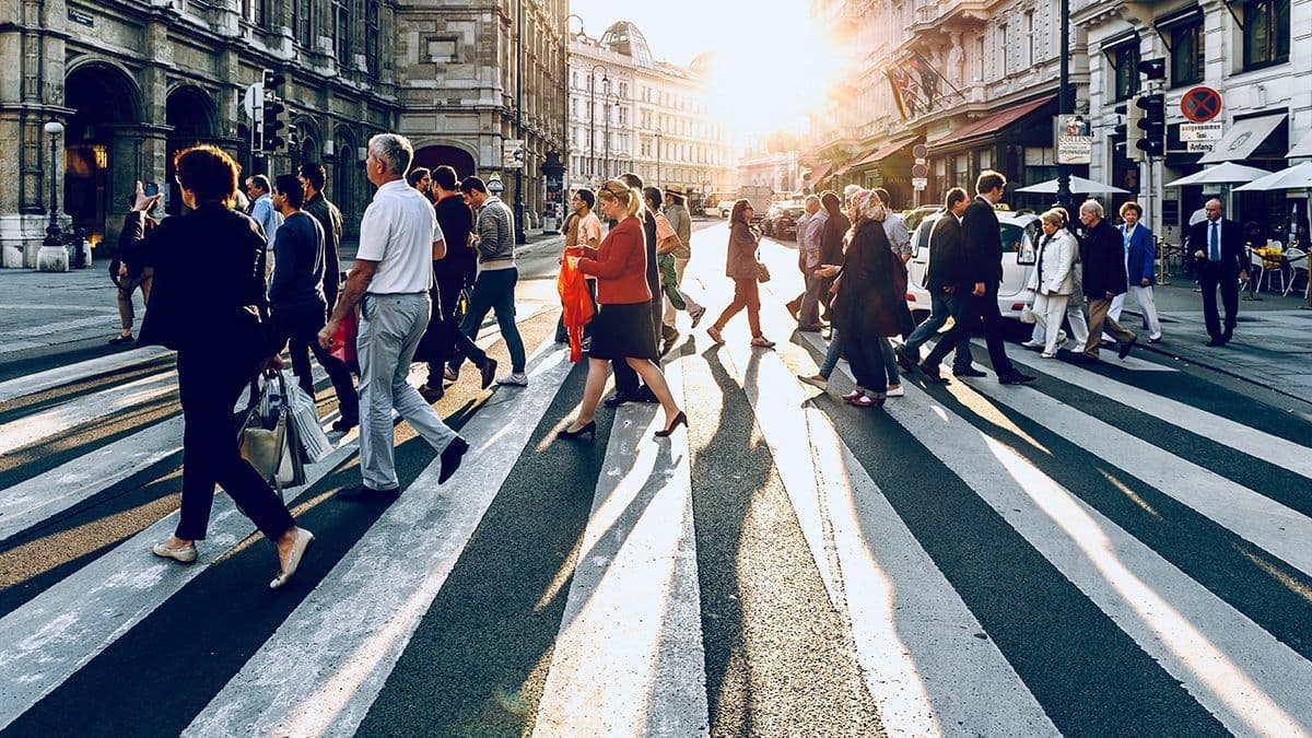 70% населения столицы — иностранцы