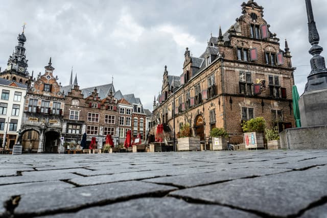 Luxembourg vs. Netherlands: two best tax countries of Europe for expats