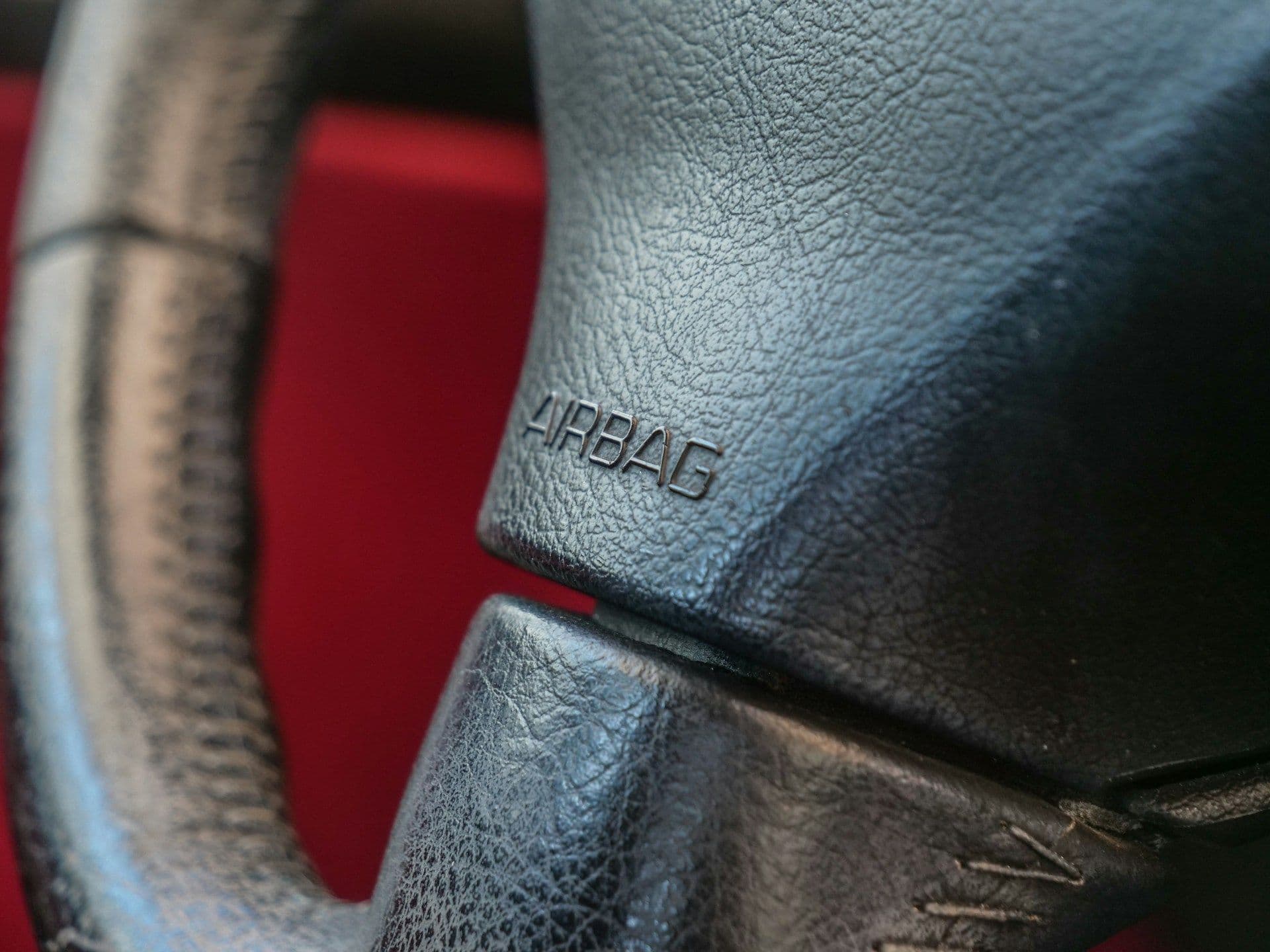 Airbag malfunction in Luxembourg
