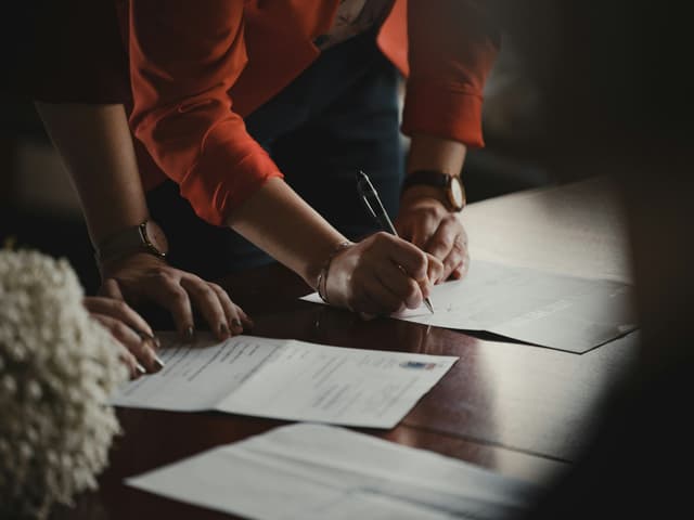 Which documents you need if you move with children