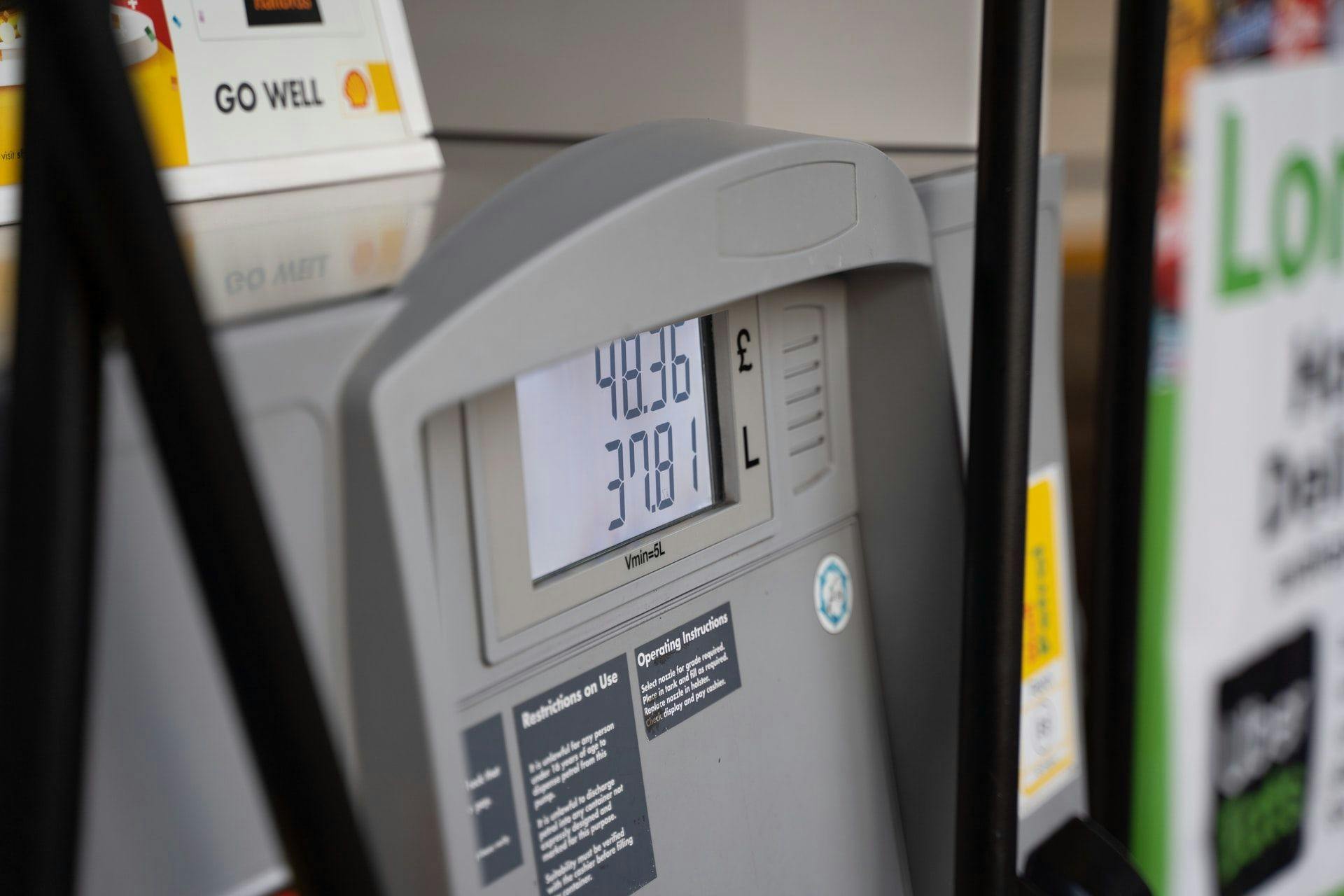 Бензин в Люксембурге дешевле, чем в Бельгии, Германии и Франции.
