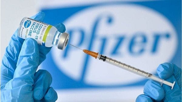 Вакцину от COVID-19 получили в общей сложности 2372 человека