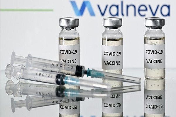 Еврокомиссия предварительно договорилась о закупке потенциальной вакцины против COVID-19 с Valneva