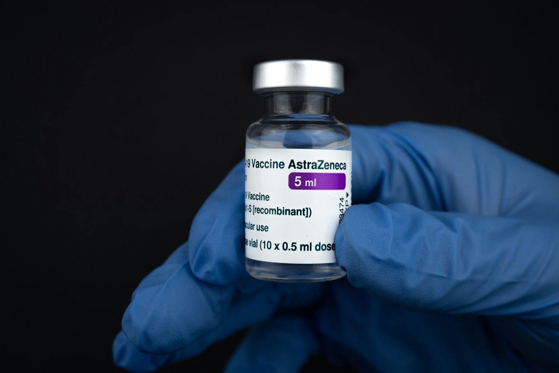 Эксперты подтвердили смерть от вакцины AstraZeneca