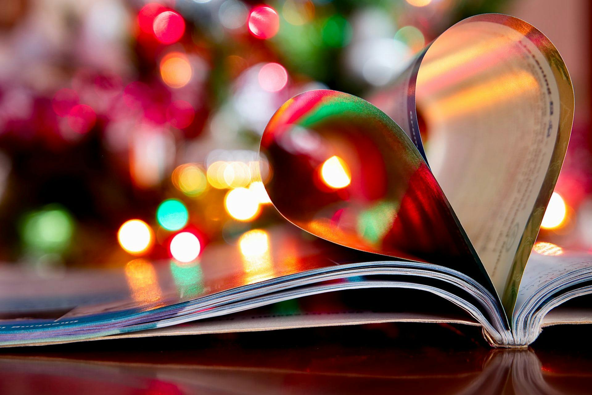 Книги — популярный подарок на Рождество в Люксембурге