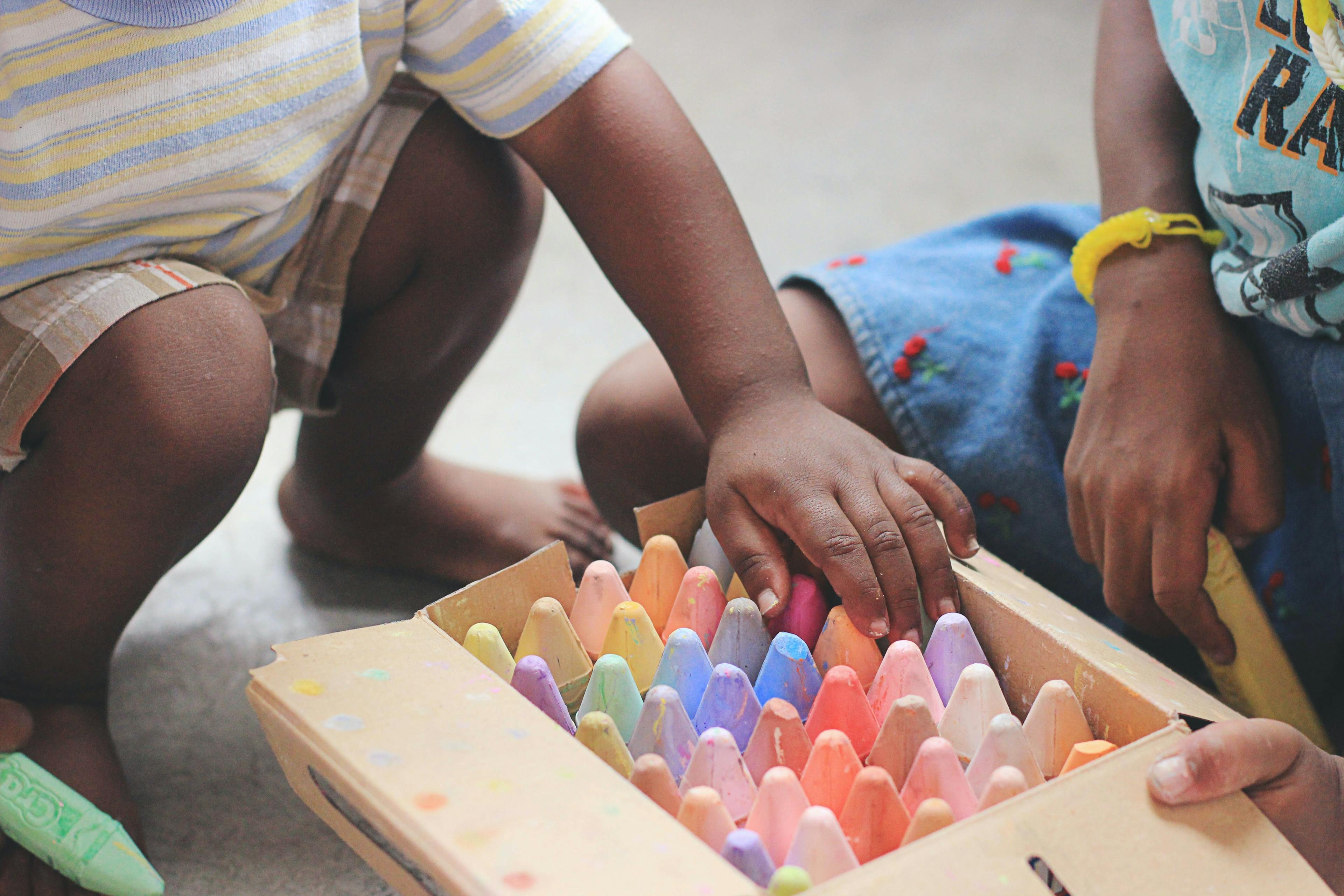 Scandal rocks Luxembourgish Montessori crèche chain: poor conditions for workers affect children