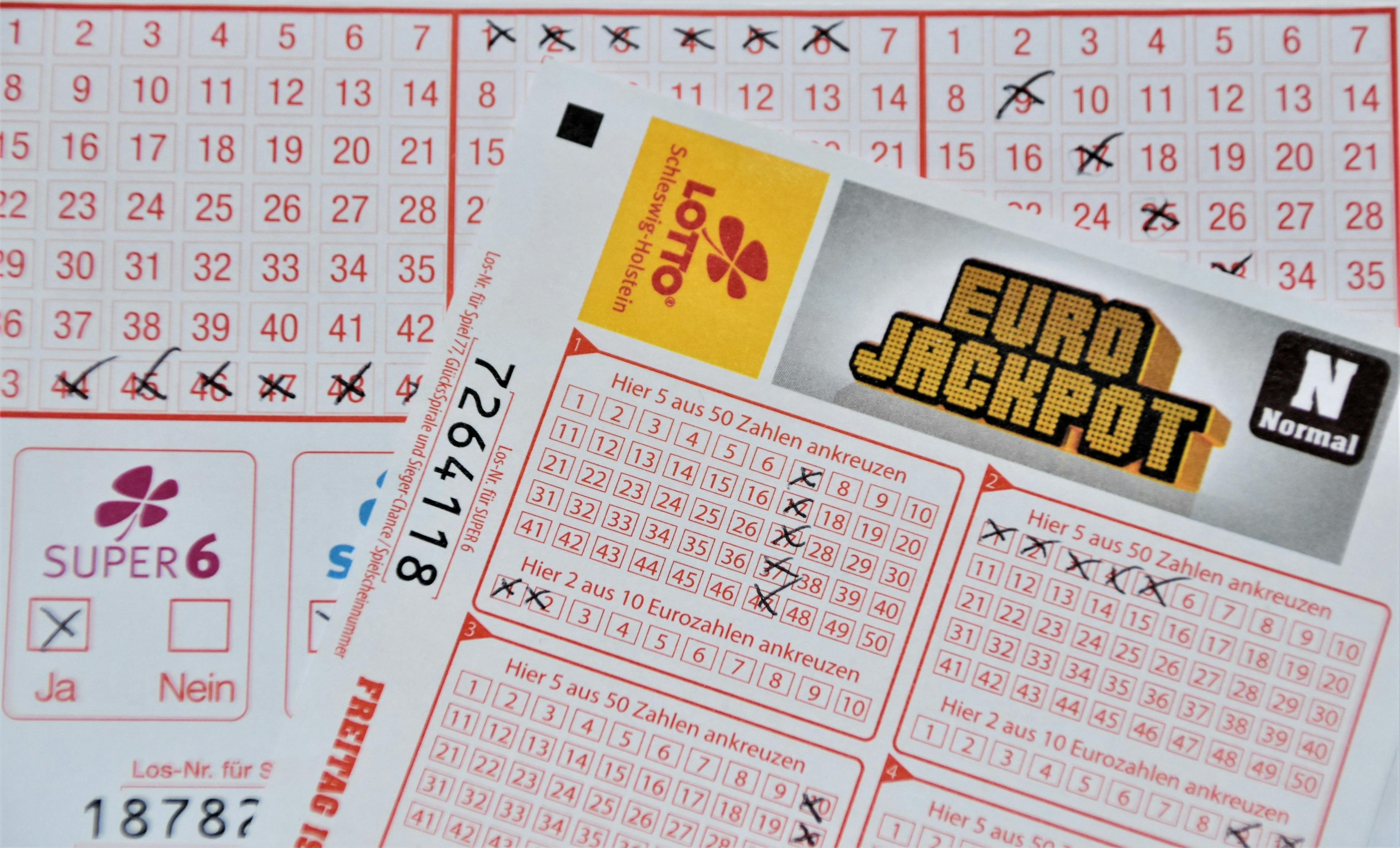 Lottery ticket, marks, numbers