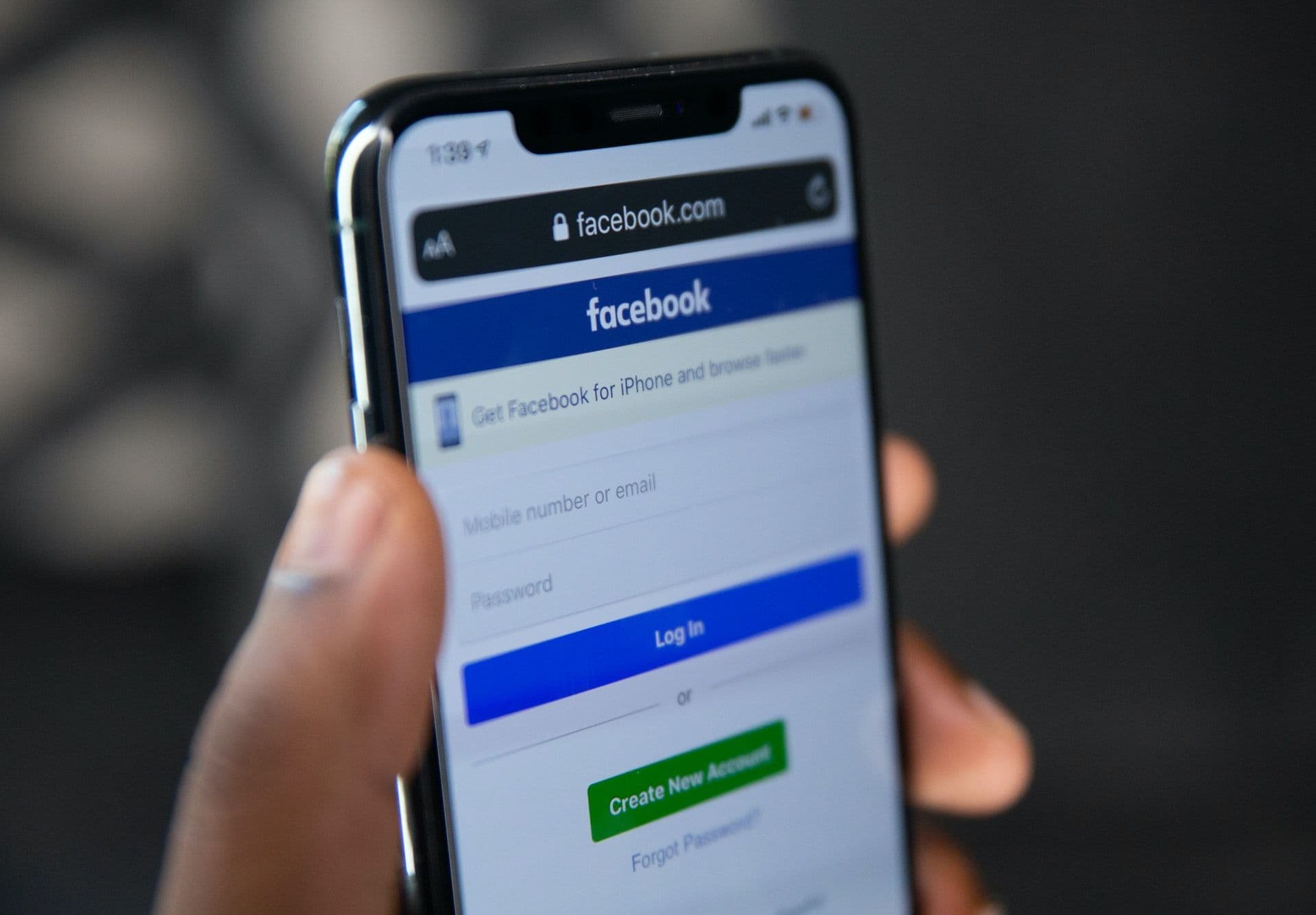 Профили 188 000 люксембуржцев в Facebook взломали