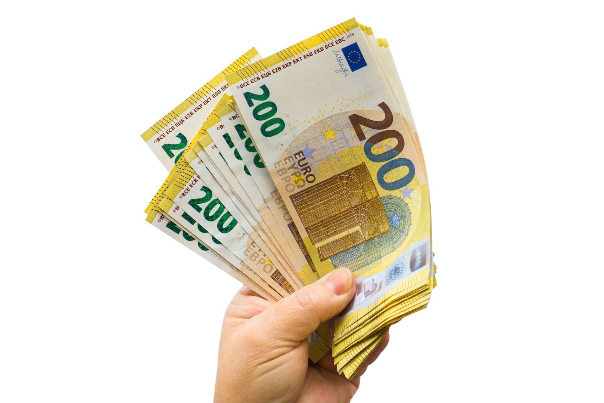 Non-profit organizations registered in Esch-sur-Alzette can receive up to 2,000 euros in aid