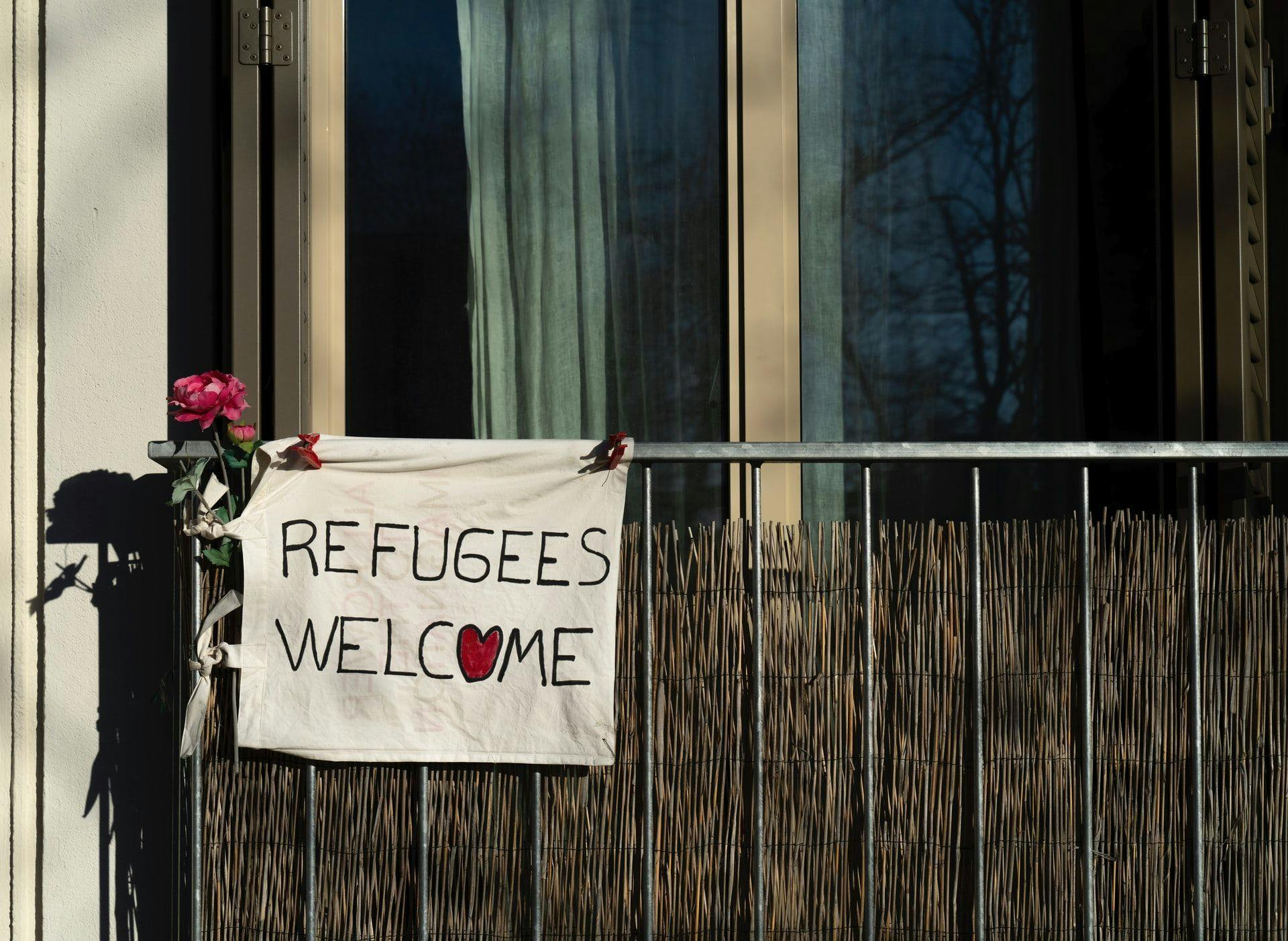 Luxembourg accepts 98% of refugees. What problems do the remaining 2% face?
