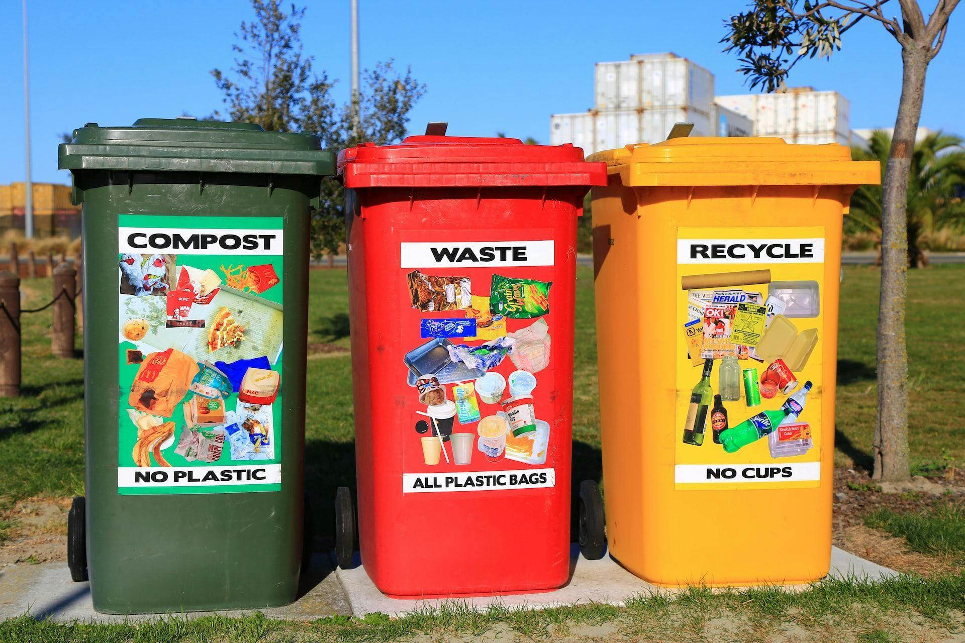 Люксембуржцев научат правильно обращаться с мусором
