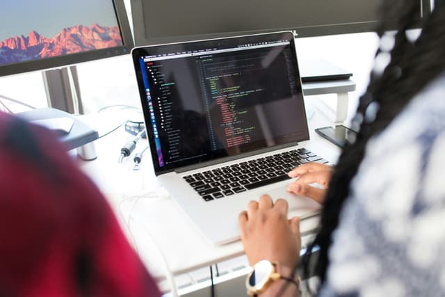 Working in IT in Luxembourg: software developer, data scientist, cybersecurity jobs