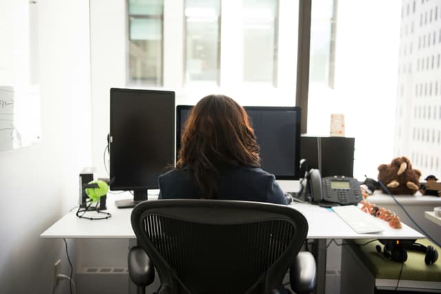 Work for women in Luxembourg: full-time, part-time and flexible, taxes, laws and more