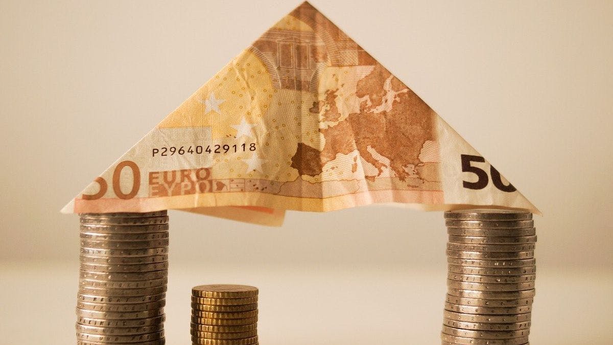 Граждан Люксембурга предостерегают от кредитов – ставки завышены