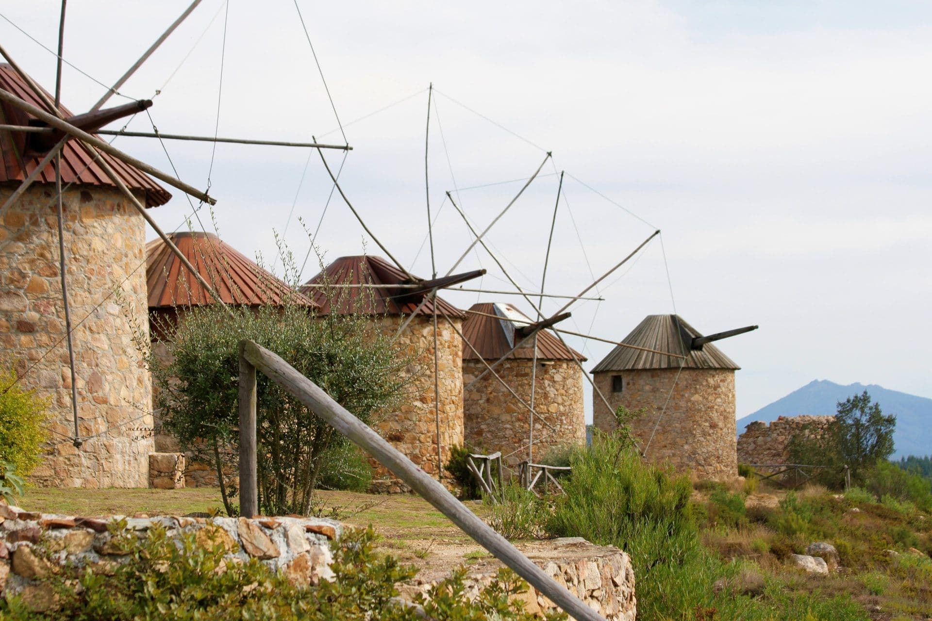 Рейс из Португалии в Люксембург задержали на сутки из-за сломанной детали