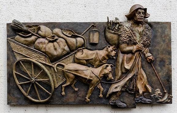 Bronze bas-relief in memory of the Lakerten, source: Ville de Luxembourg