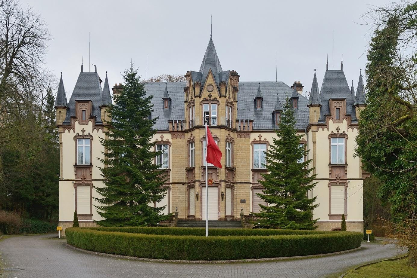 Château de Dommeldange, source: Wikipedia